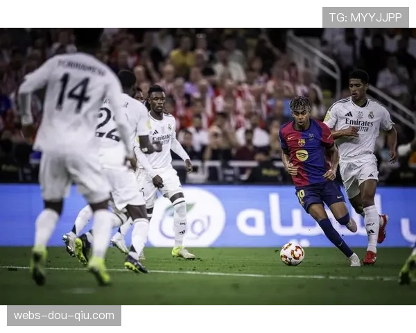 国家德比前瞻:巴萨主场迎战皇马,两队分差仅1分 国家德比前瞻:巴萨主场迎战皇马,两队分差仅1分